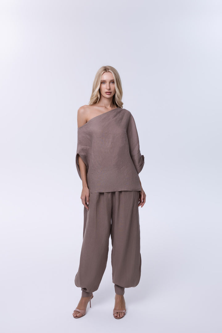 Aurelia Taupe Linen Tapered Trousers