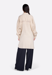 Long hem shirt, back view – East Vibe
